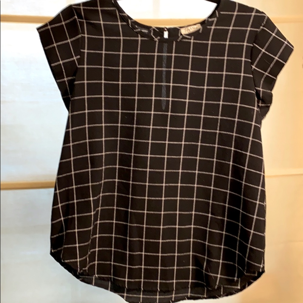 Black short sleeve blouse